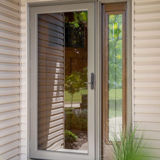 ProVia Deluxe™ 397 Full View Storm Door in Clay