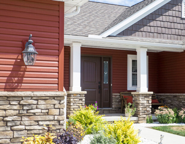 Harvest Red Vinyl Siding